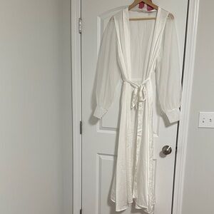 Elegant White Women's Bridal Robe